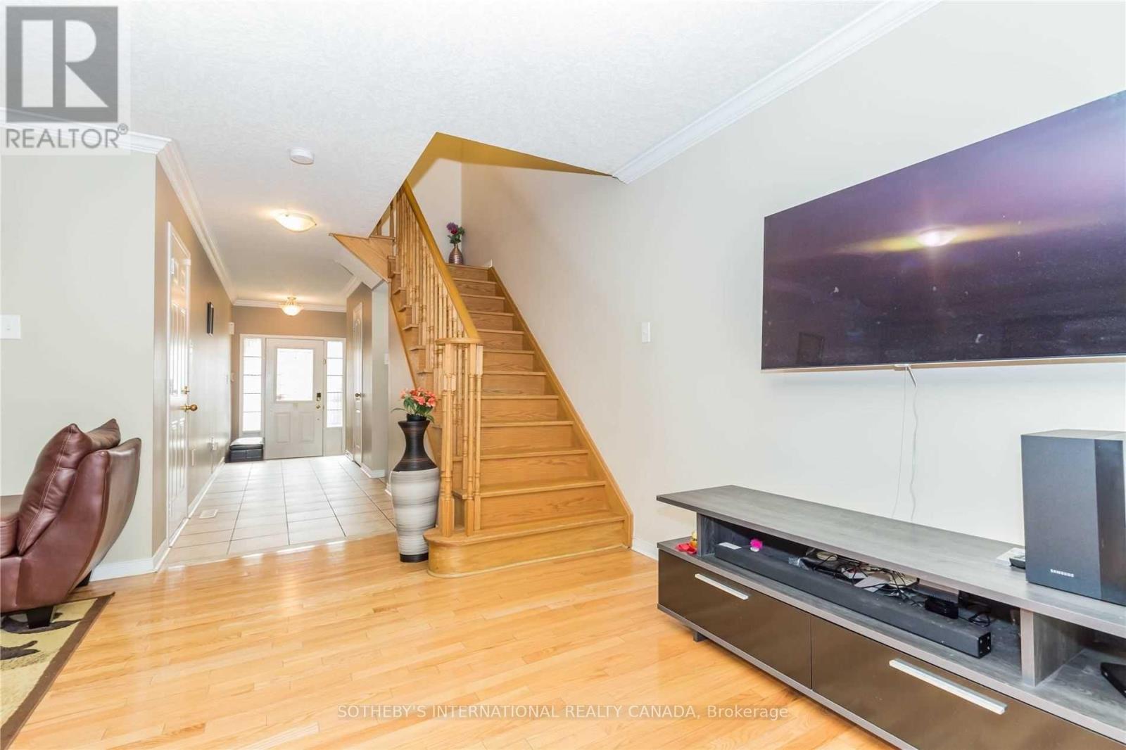 20 Tanasi Road, Brampton, Ontario  L6X 0K4 - Photo 11 - W12523496