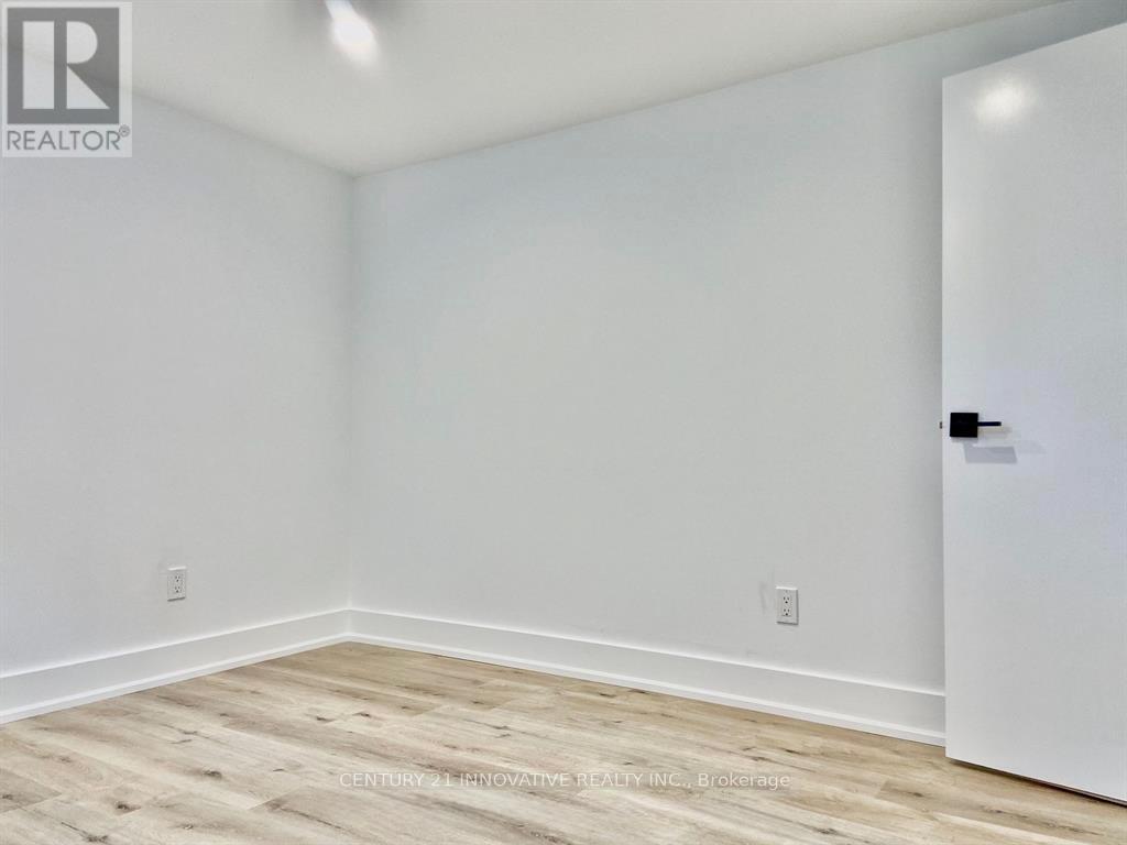 Bsmt - 127 Treeview Drive, Toronto (Alderwood), Ontario  M8W 4C4 - Photo 10 - W12523502