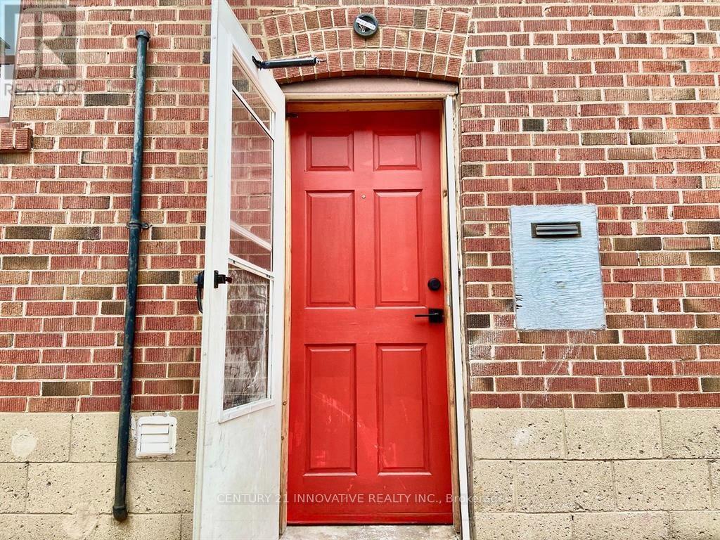 Bsmt - 127 Treeview Drive, Toronto (Alderwood), Ontario  M8W 4C4 - Photo 19 - W12523502