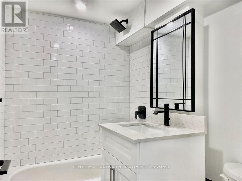 Bsmt - 127 Treeview Drive, Toronto (Alderwood), Ontario  M8W 4C4 - Photo 9 - W12523502