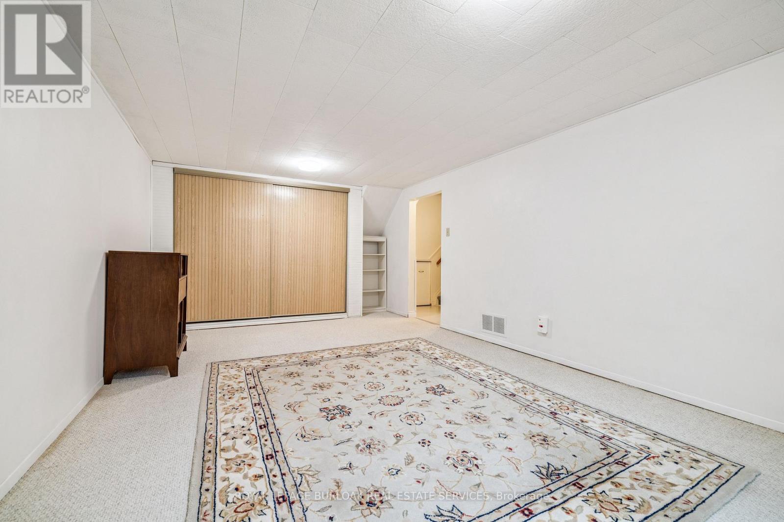 532 Elwood Road, Burlington, Ontario  L7M 3C7 - Photo 29 - W12523538