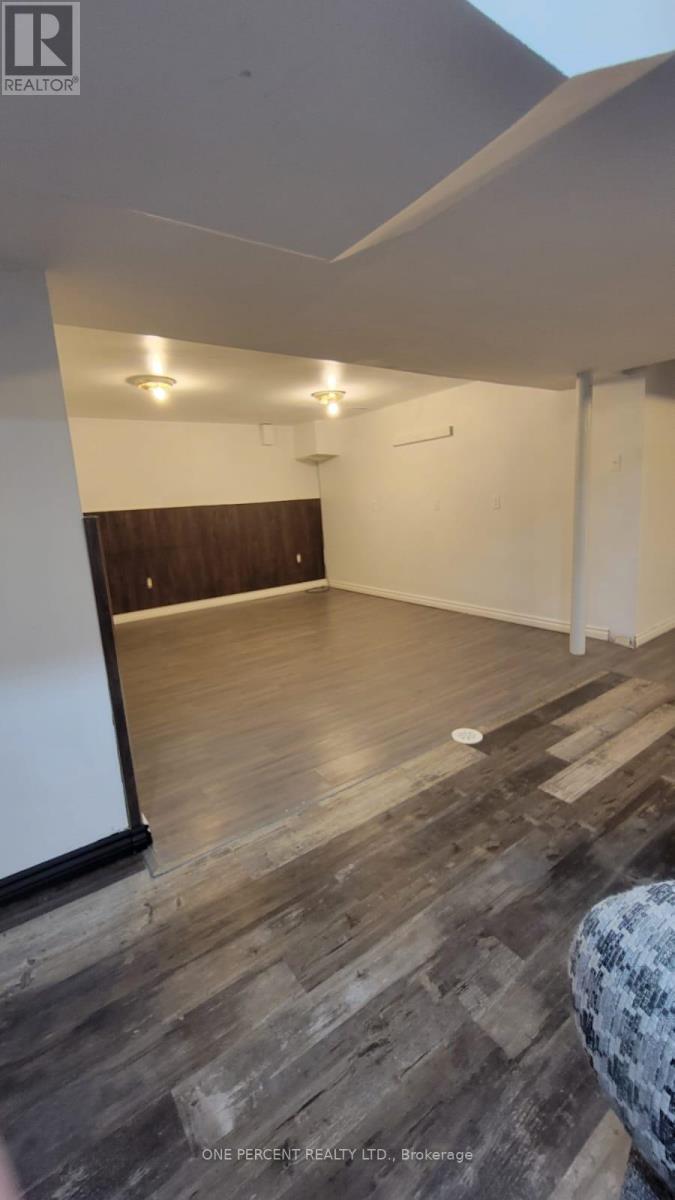 3417 Palgrave Road, Mississauga, Ontario L5B 1V9 - Photo 15 - W12523588