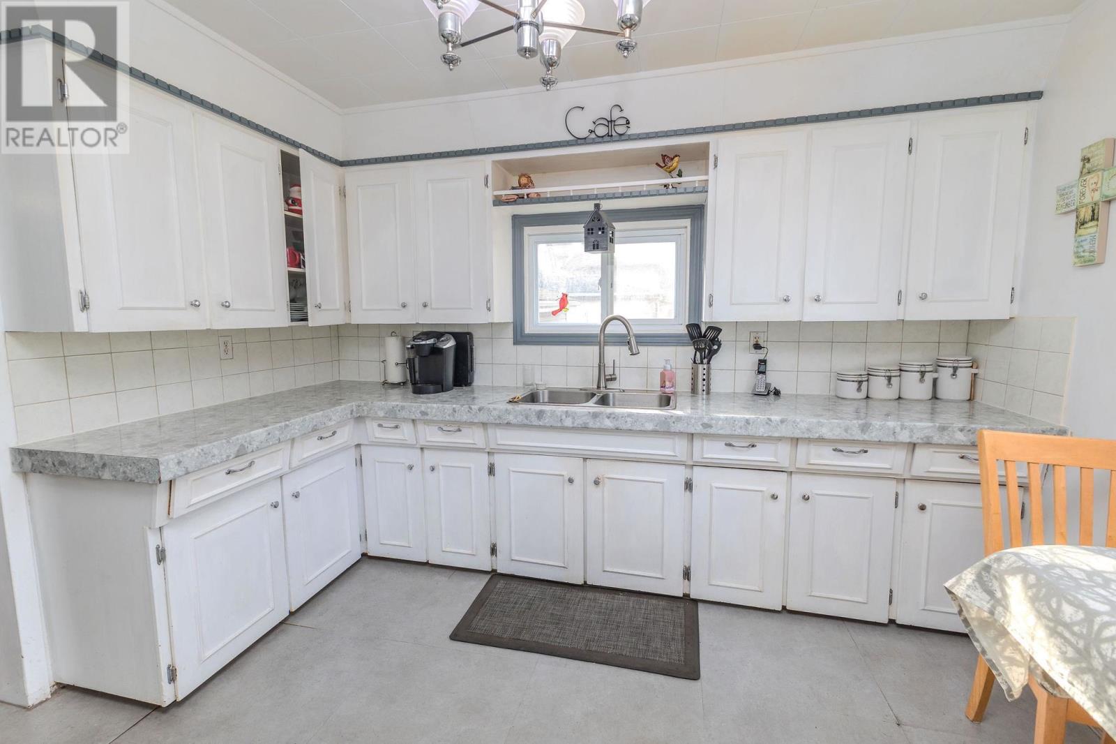 337 North St, Sault Ste. Marie, Ontario P6B 2A7 - Photo 13 - SM253145