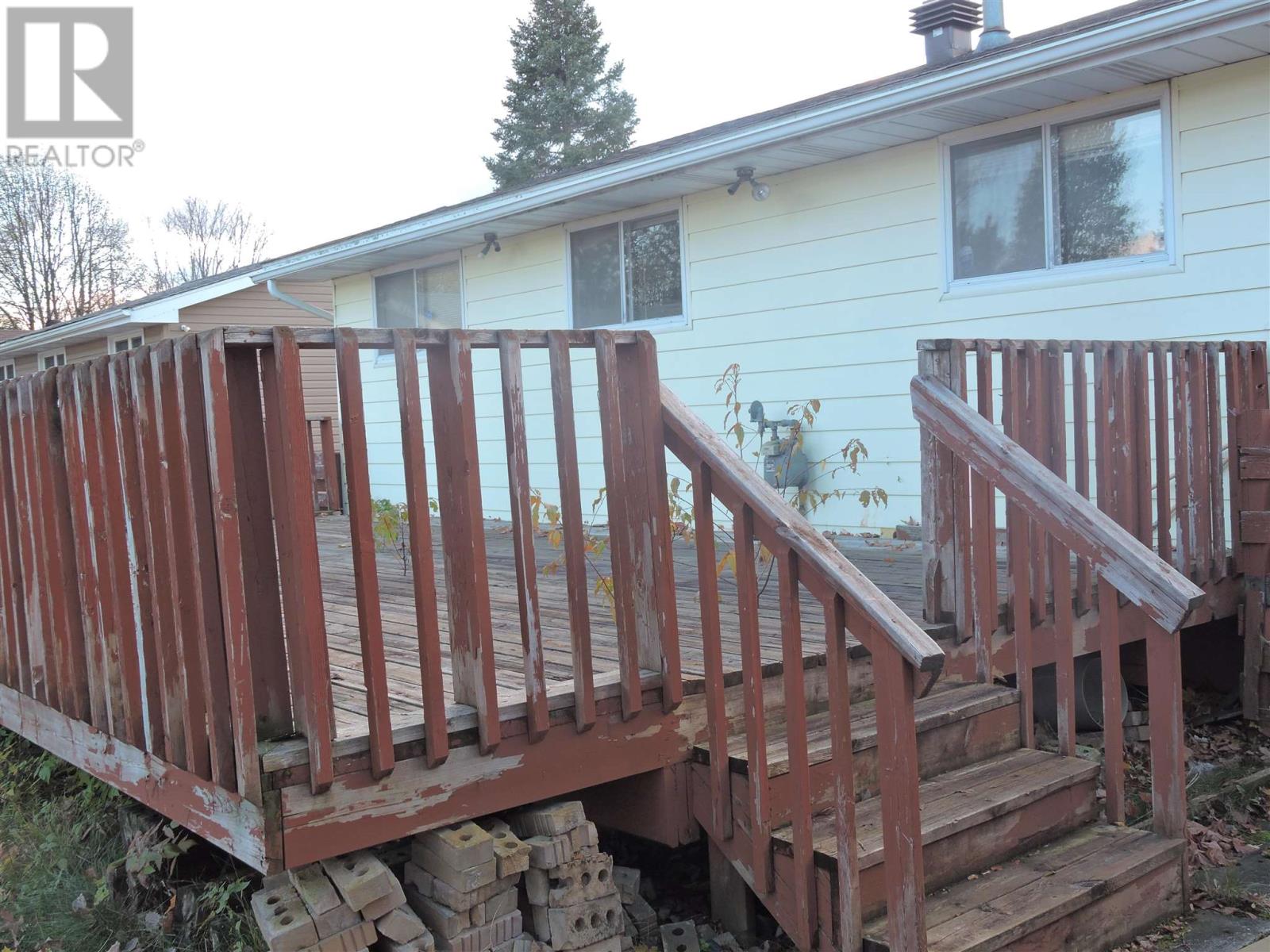 63 Dauphin Dr, Sault Se. Marie, Ontario P6A 5E9 - Photo 17 - SM253204