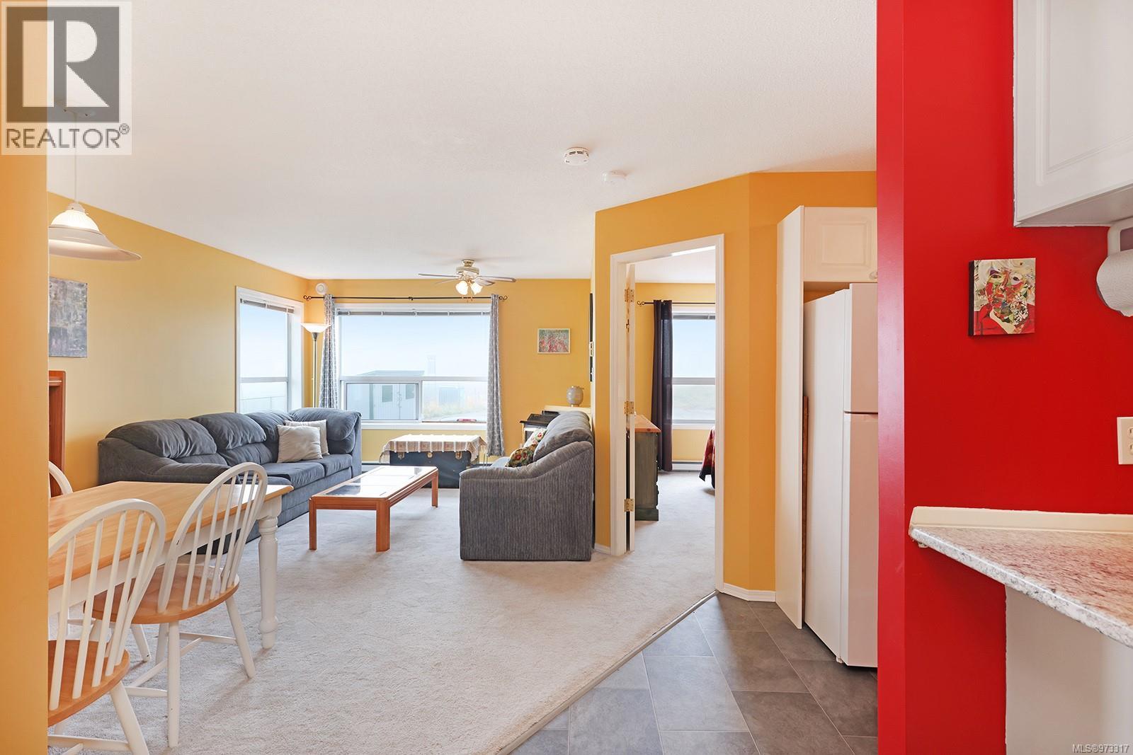 101 1105 Henry Rd, Courtenay, British Columbia V9J 1L0 - Photo 5 - 973317