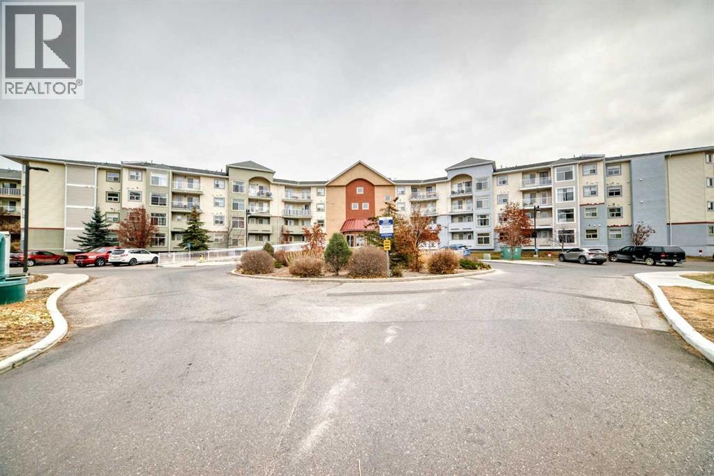 2315, 700 Willowbrook Road Nw, Airdrie, Alberta  T2B 2B7 - Photo 2 - A2269609