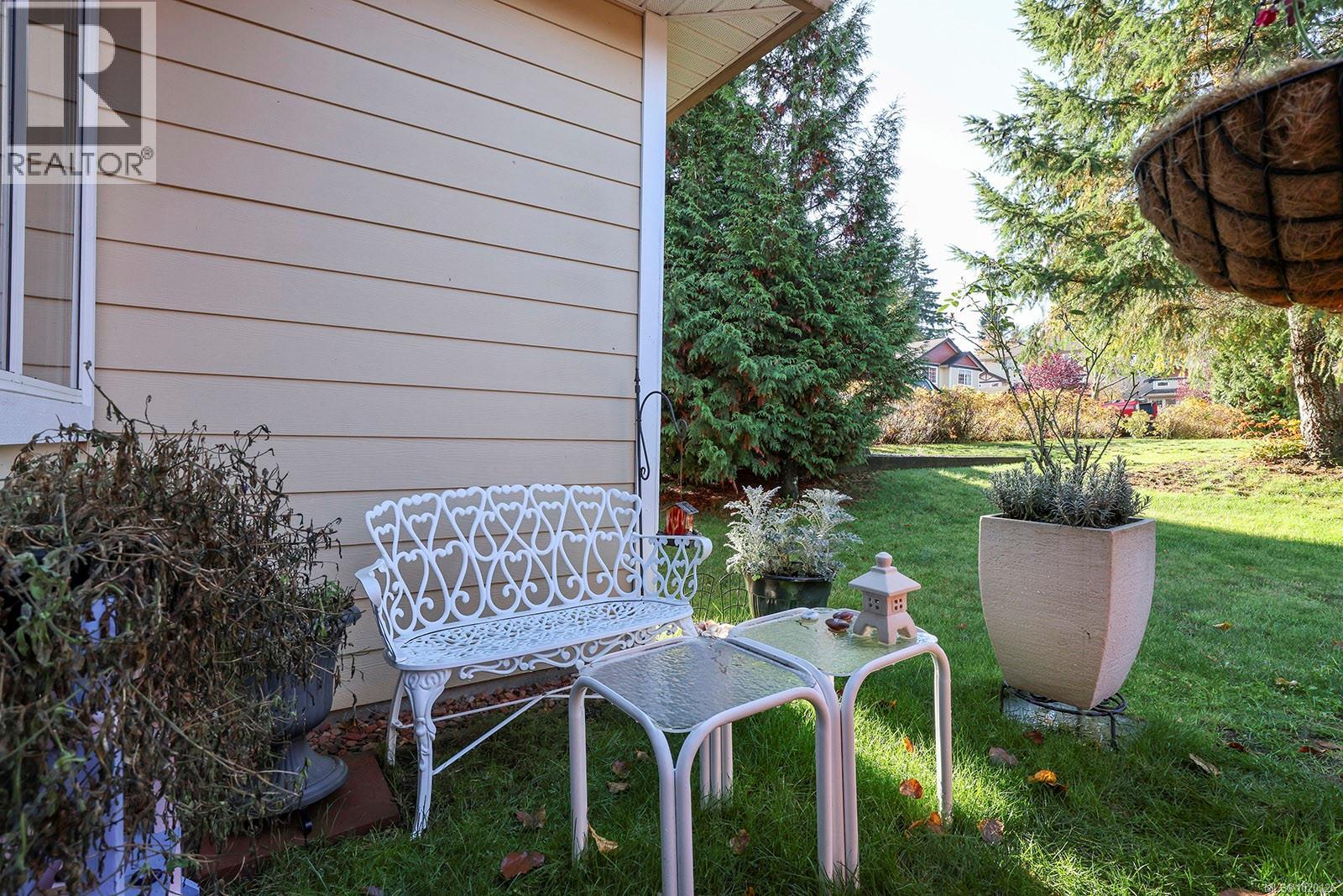 7 2728 1st St, Courtenay, British Columbia V9N 4A4 - Photo 26 - 1020126