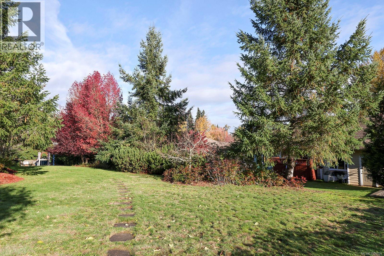 7 2728 1st St, Courtenay, British Columbia V9N 4A4 - Photo 30 - 1020126