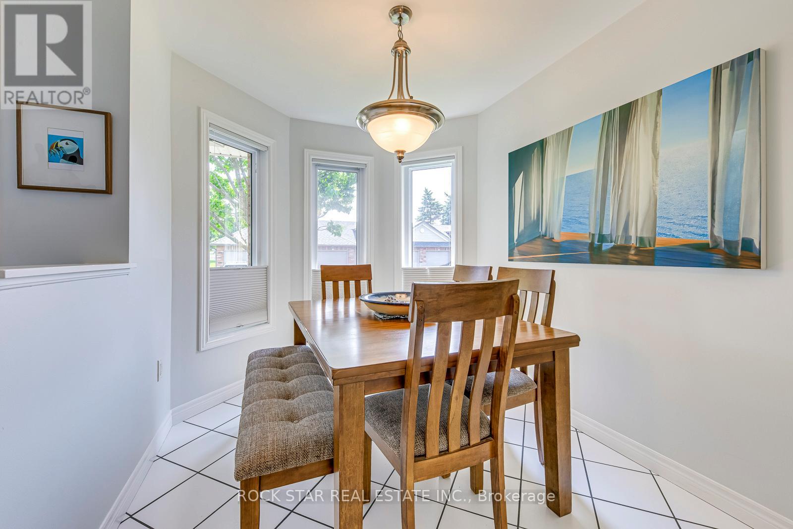 31 - 515 North Service Road, Hamilton, Ontario  L8E 5X6 - Photo 11 - X12523448