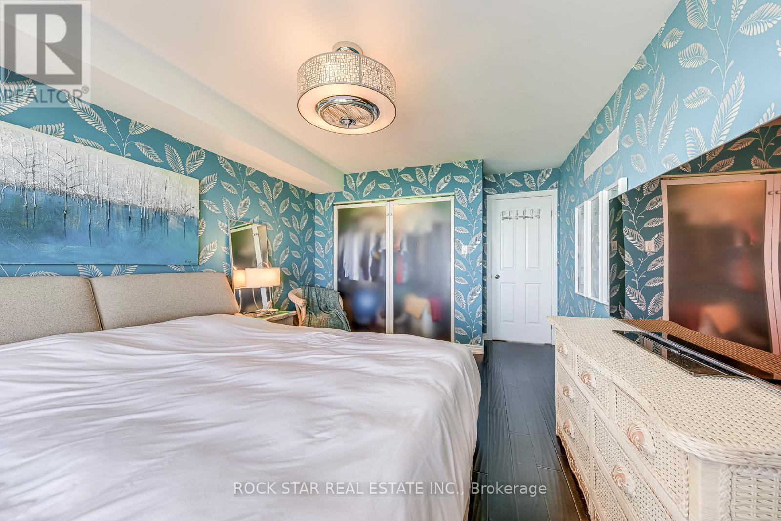 31 - 515 North Service Road, Hamilton, Ontario  L8E 5X6 - Photo 23 - X12523448