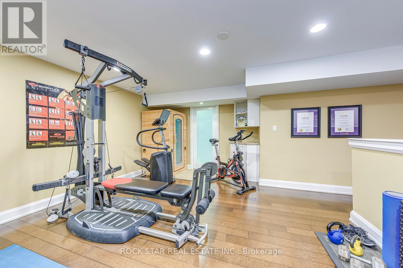 31 - 515 North Service Road, Hamilton, Ontario  L8E 5X6 - Photo 34 - X12523448