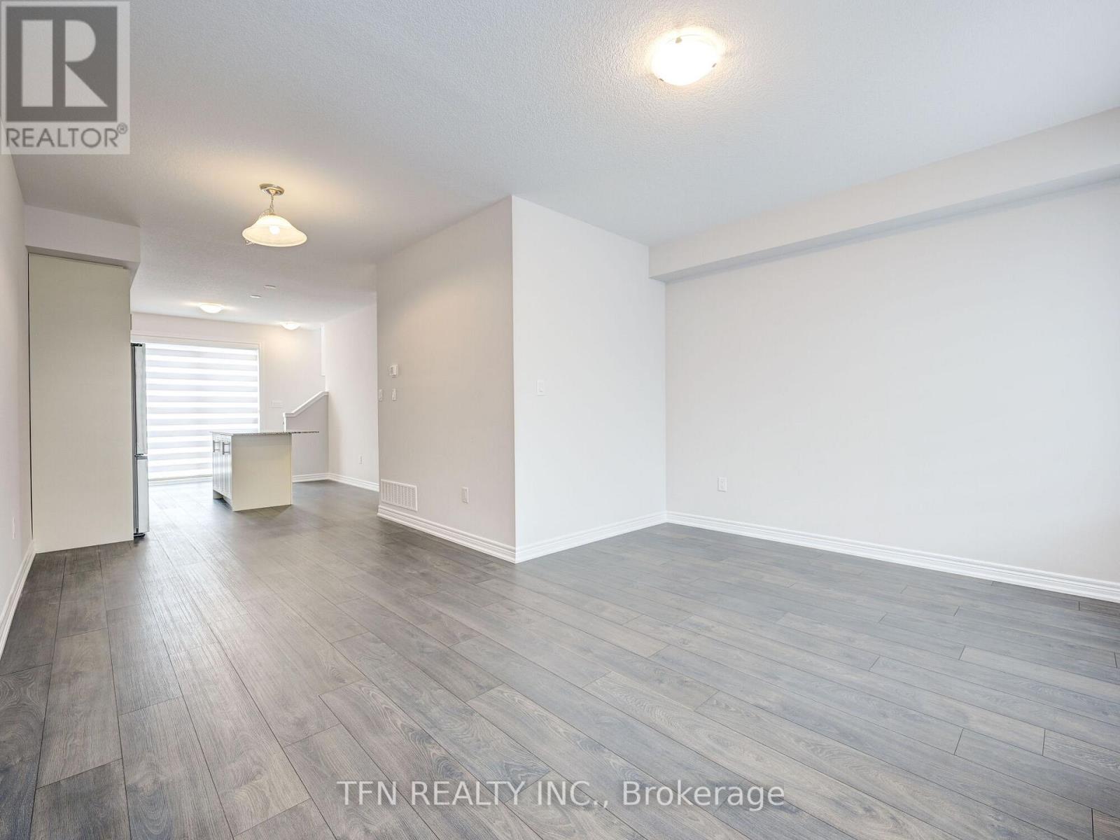 9 - 10 Birmingham Drive, Cambridge, Ontario  N1R 0C6 - Photo 11 - X12523474