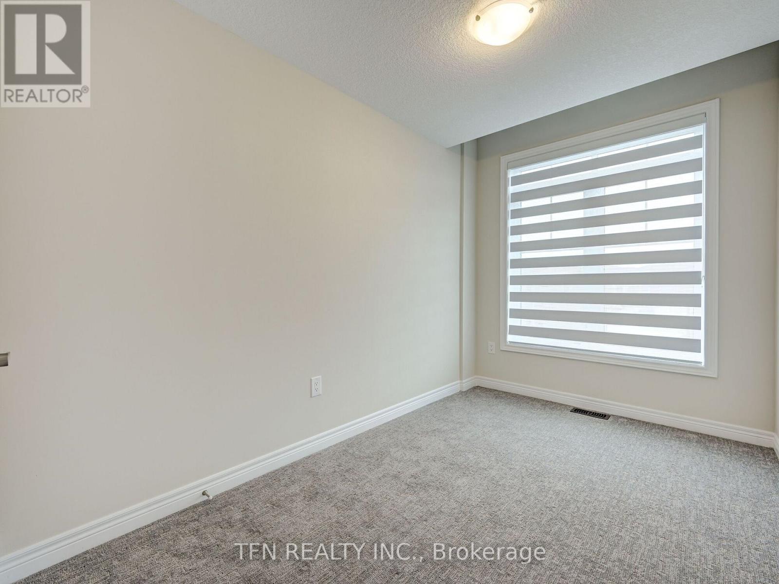 9 - 10 Birmingham Drive, Cambridge, Ontario  N1R 0C6 - Photo 15 - X12523474