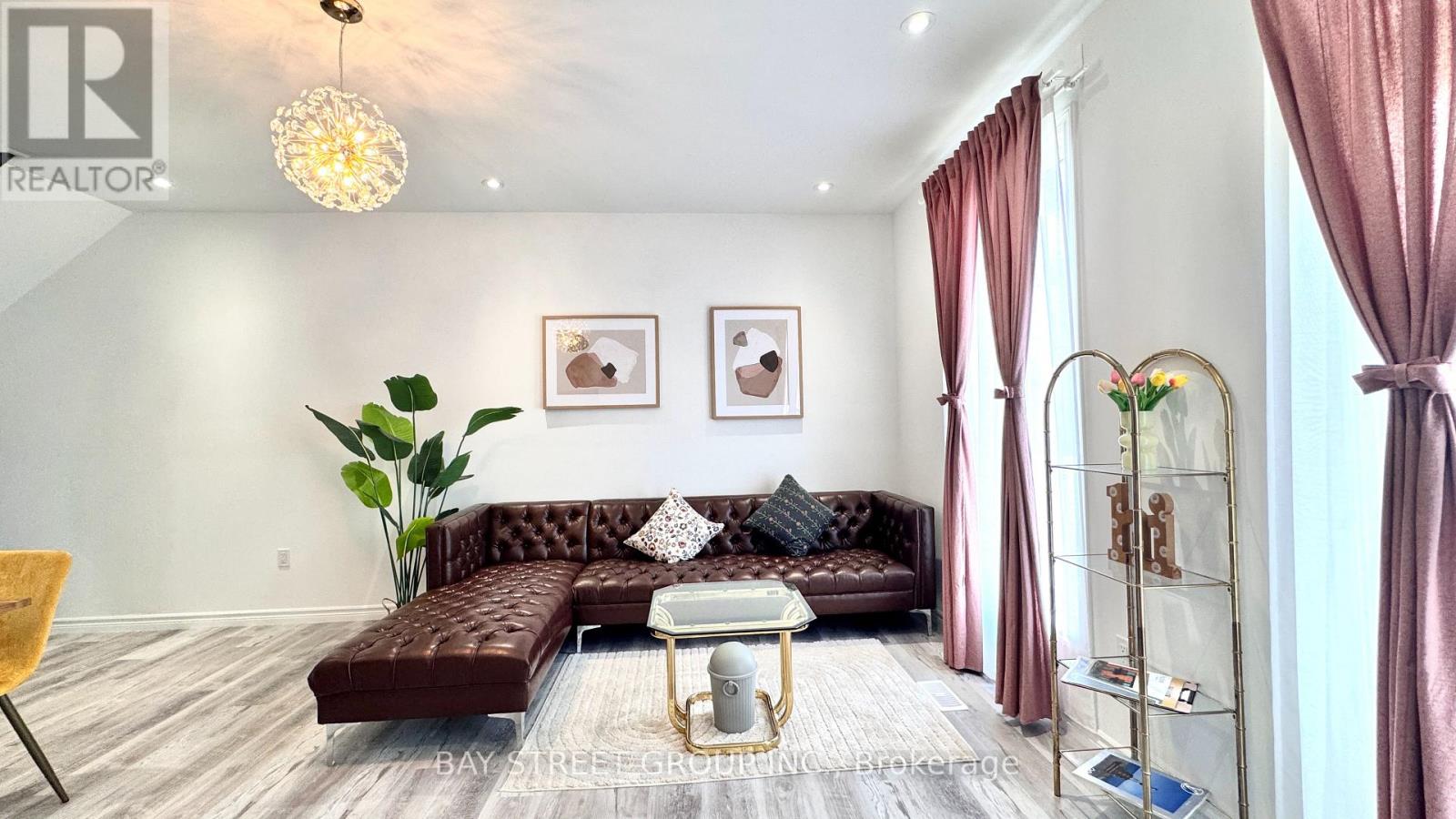 5921 Bentley Common, Niagara Falls, Ontario  L2G 3T6 - Photo 9 - X12523568