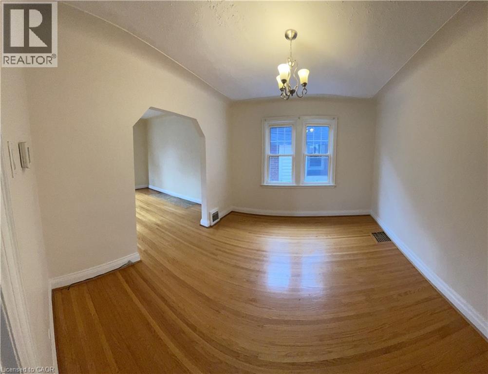 111 Ottawa Street, Hamilton, Ontario L8K 2E2 - Photo 4 - 40786691