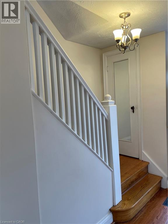 111 Ottawa Street, Hamilton, Ontario L8K 2E2 - Photo 7 - 40786691