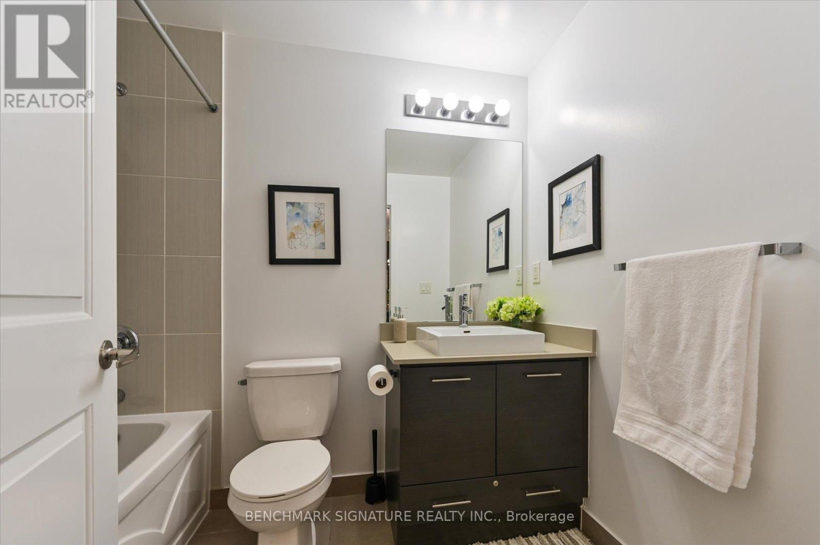 404 - 26 Norton Avenue, Toronto, Ontario  M2N 0H6 - Photo 16 - C12523628