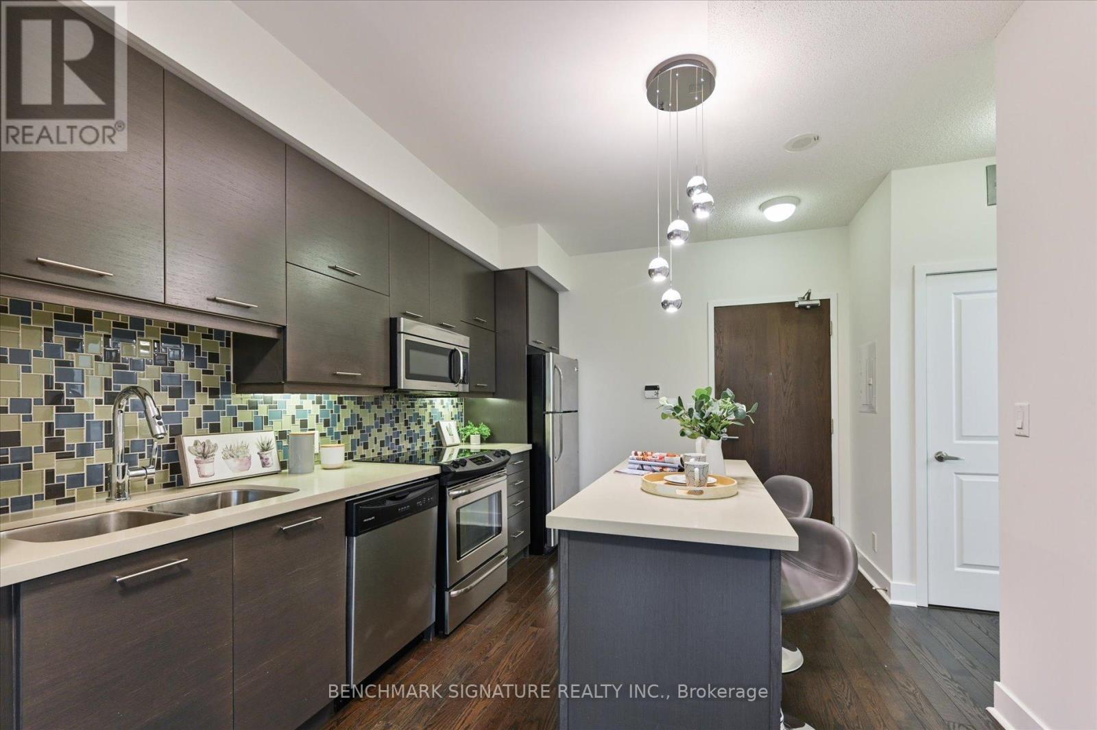 404 - 26 Norton Avenue, Toronto, Ontario  M2N 0H6 - Photo 9 - C12523628