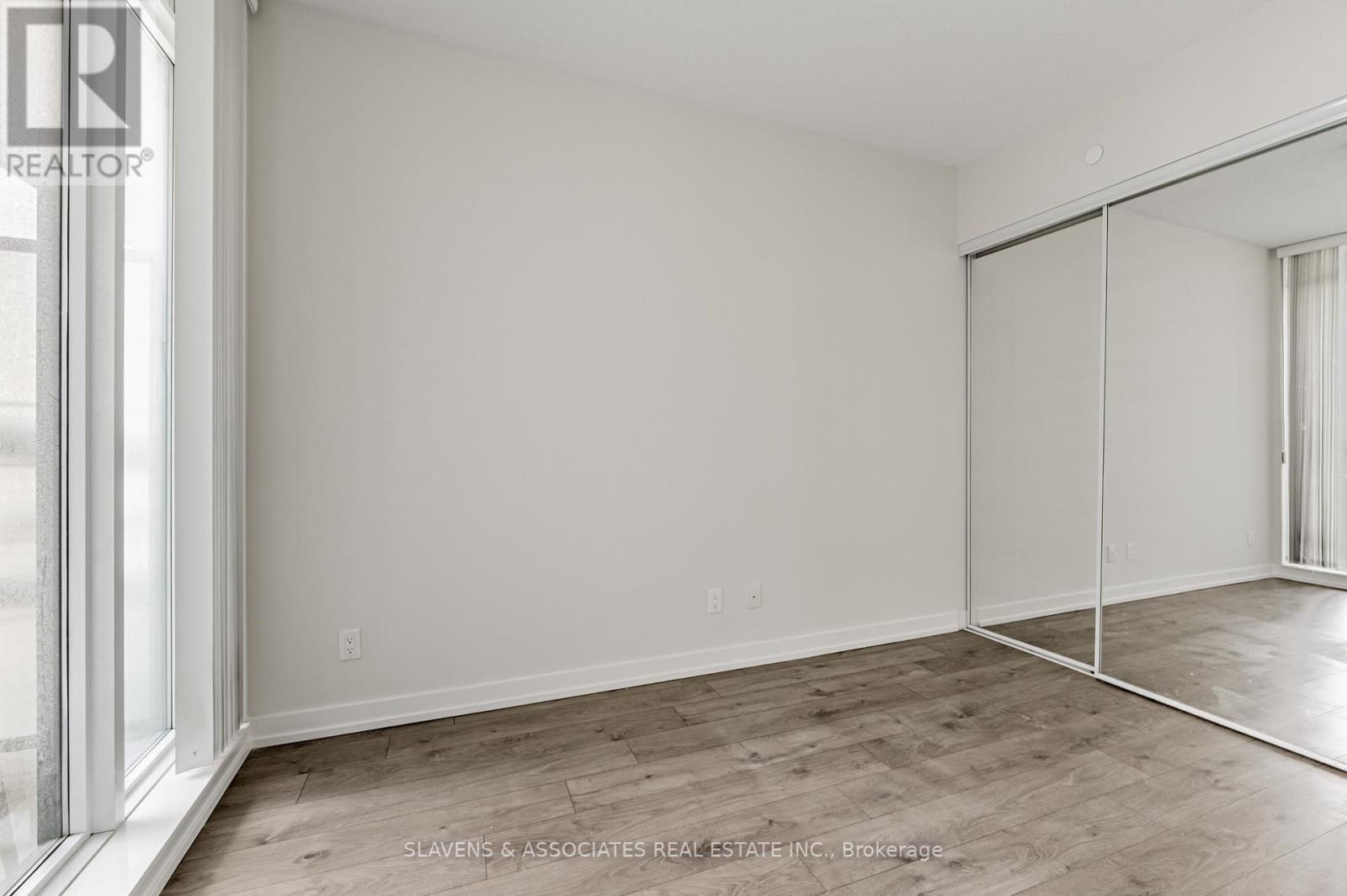 905 - 297 College Street, Toronto, Ontario  M5T 1S2 - Photo 15 - C12523732