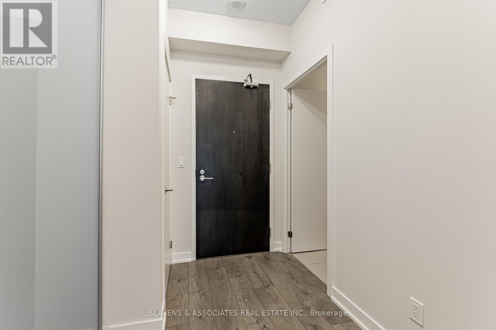 905 - 297 College Street, Toronto, Ontario  M5T 1S2 - Photo 2 - C12523732