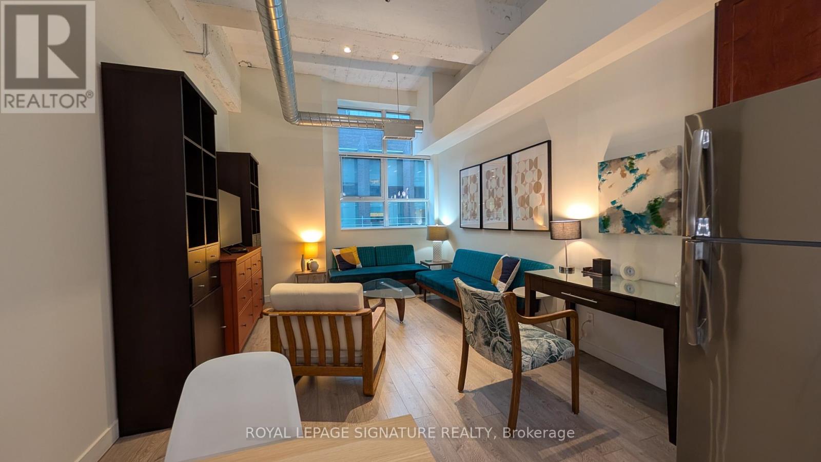 831 - 155 Dalhousie Street, Toronto, Ontario  M5B 2P7 - Photo 4 - C12523746