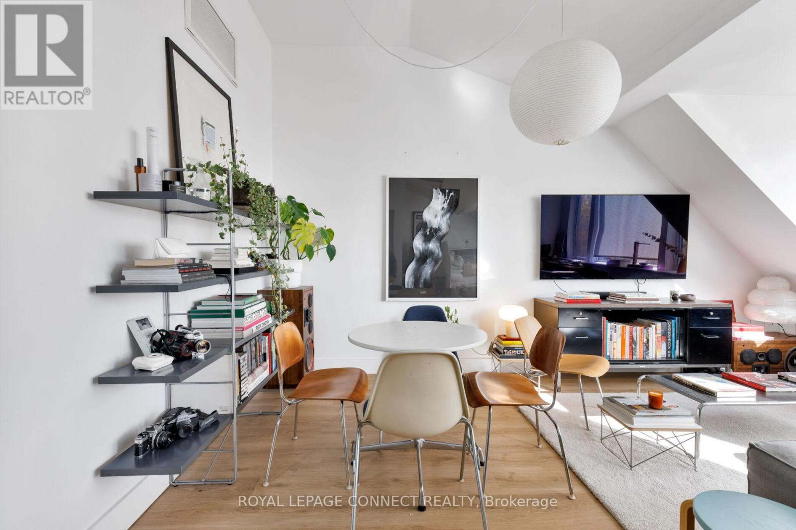 16 Rosemount Avenue, Toronto, Ontario  M6H 2M1 - Photo 30 - C12523794