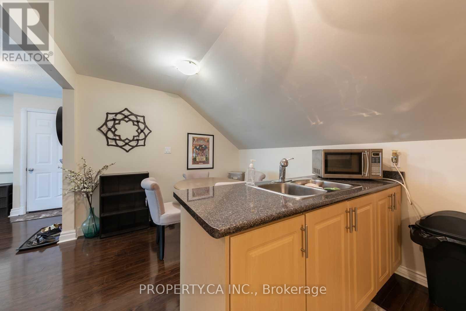 3 - 117 Cheritan Avenue, Toronto, Ontario  M4R 1S8 - Photo 6 - C12523796