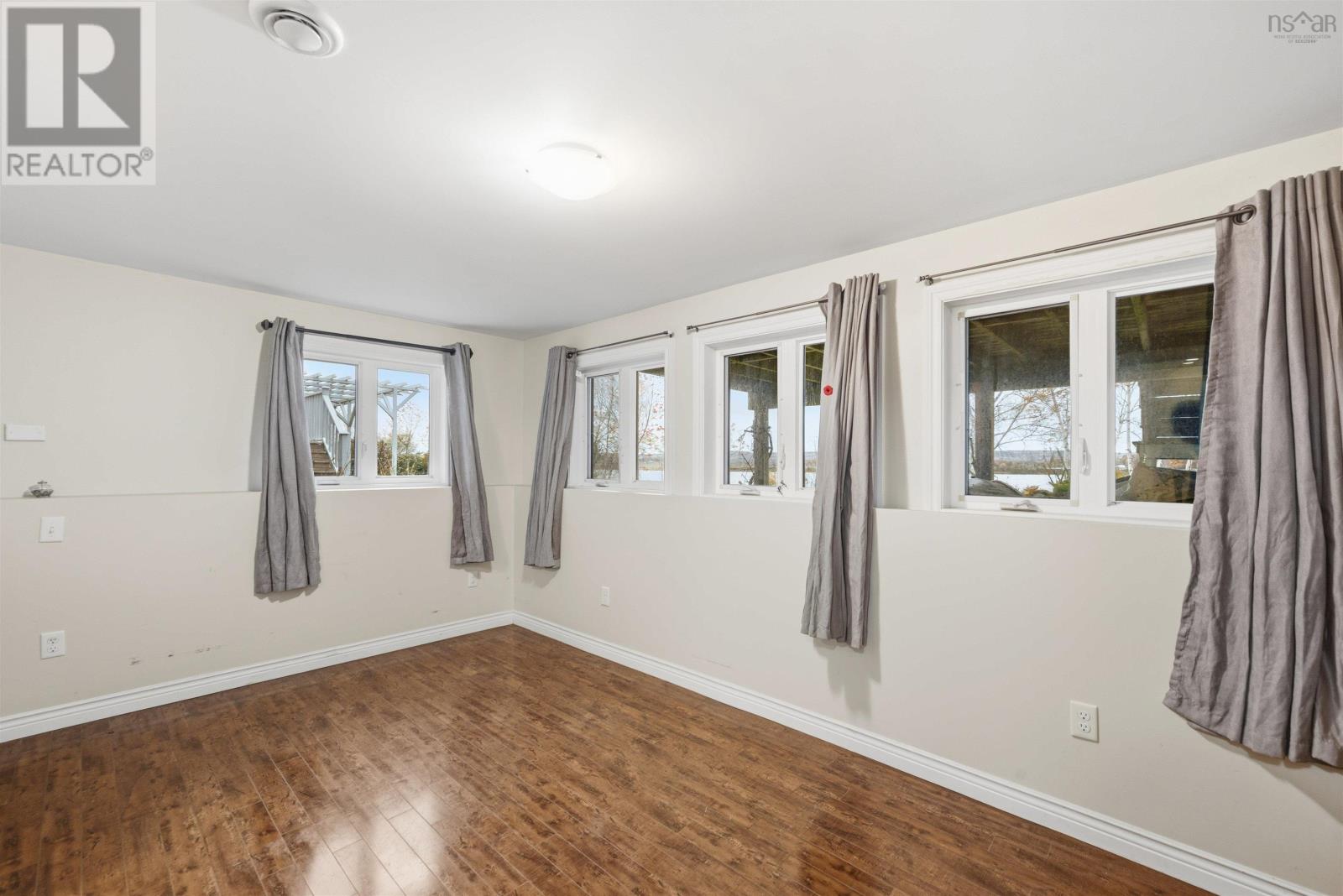 215 Cloverdale Drive, Martock, Nova Scotia  B0N 2T0 - Photo 17 - 202527550