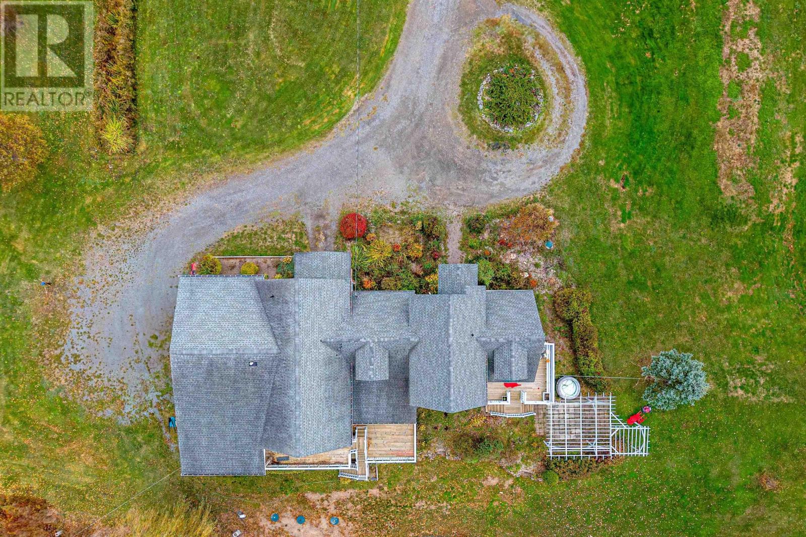 215 Cloverdale Drive, Martock, Nova Scotia  B0N 2T0 - Photo 32 - 202527550