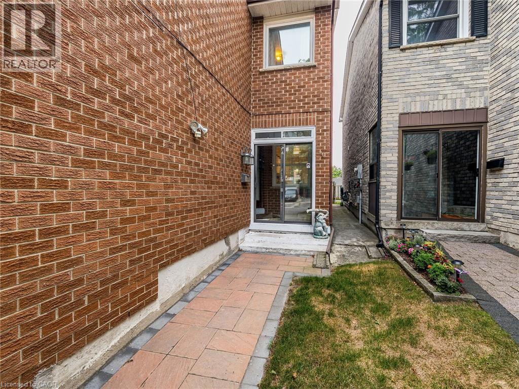 69 New Seabury Drive, Concord, Ontario  L4K 2B7 - Photo 2 - 40776129