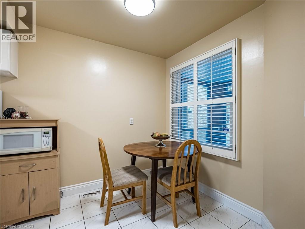 69 New Seabury Drive, Concord, Ontario  L4K 2B7 - Photo 12 - 40776129