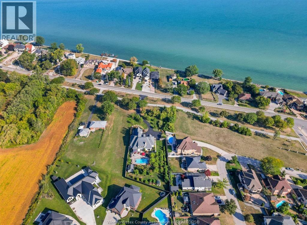 11245 Riverside Drive, Windsor, Ontario N8P 1A5 - Photo 4 - 25028352