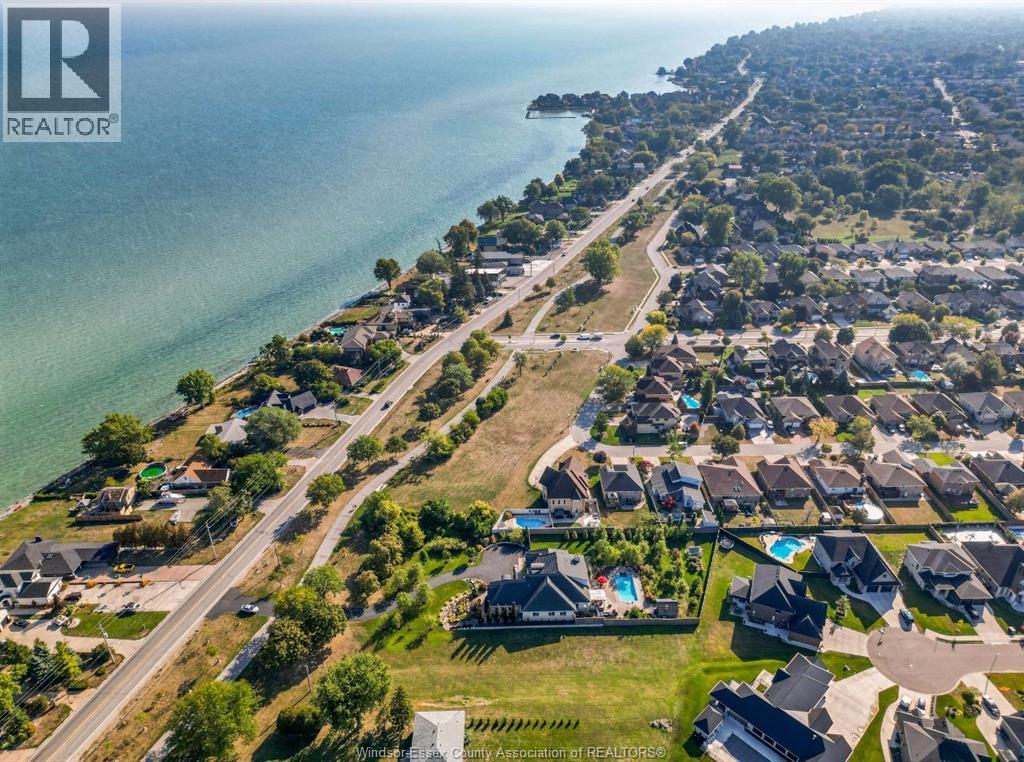 11245 Riverside Drive, Windsor, Ontario N8P 1A5 - Photo 49 - 25028352