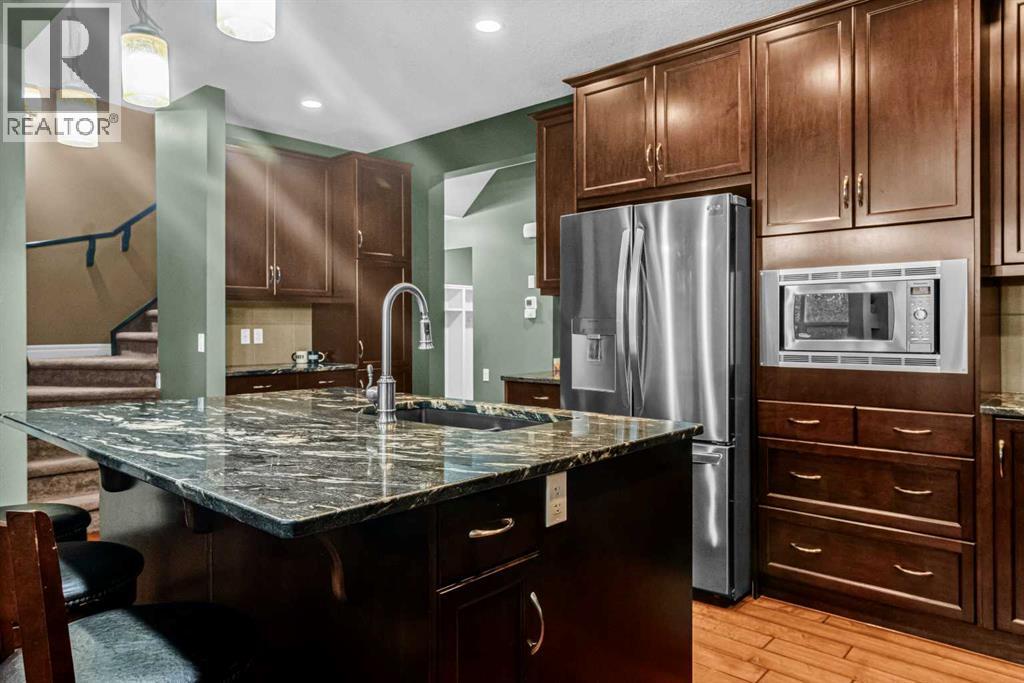 262 Hillcrest Circle Sw, Airdrie, Alberta  T4B 0Y7 - Photo 13 - A2261914