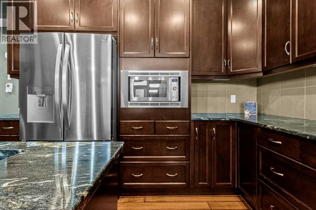 262 Hillcrest Circle Sw, Airdrie, Alberta  T4B 0Y7 - Photo 15 - A2261914