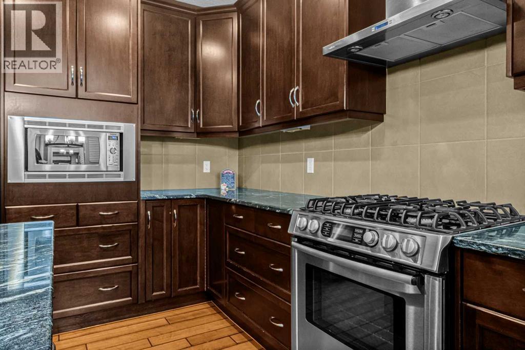 262 Hillcrest Circle Sw, Airdrie, Alberta  T4B 0Y7 - Photo 14 - A2261914