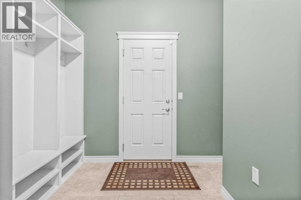 262 Hillcrest Circle Sw, Airdrie, Alberta  T4B 0Y7 - Photo 6 - A2261914