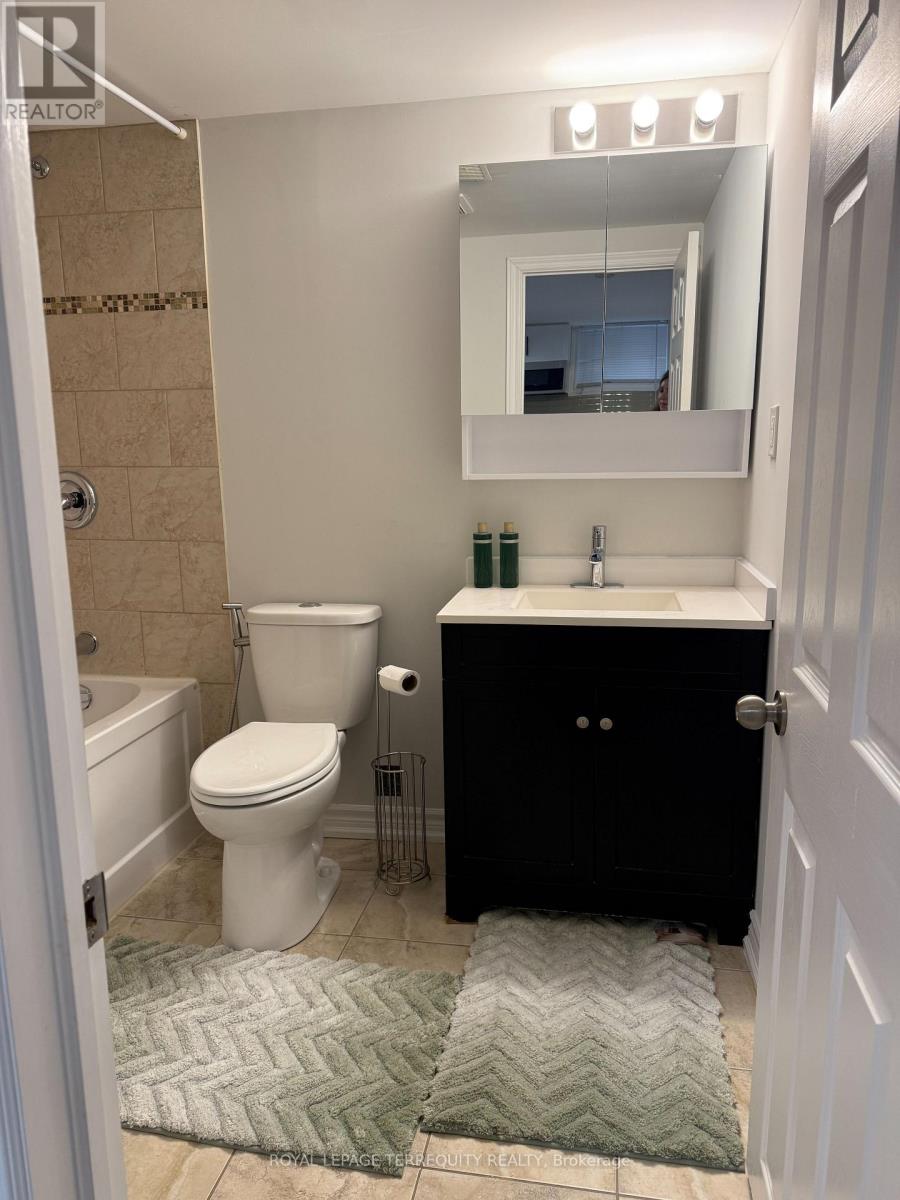 Bsmt - 311 Dovedale Drive, Whitby, Ontario  L1N 1Z8 - Photo 11 - E12523620