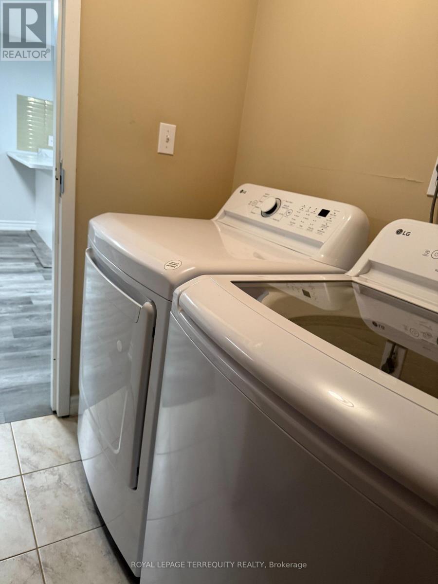 Bsmt - 311 Dovedale Drive, Whitby, Ontario  L1N 1Z8 - Photo 12 - E12523620