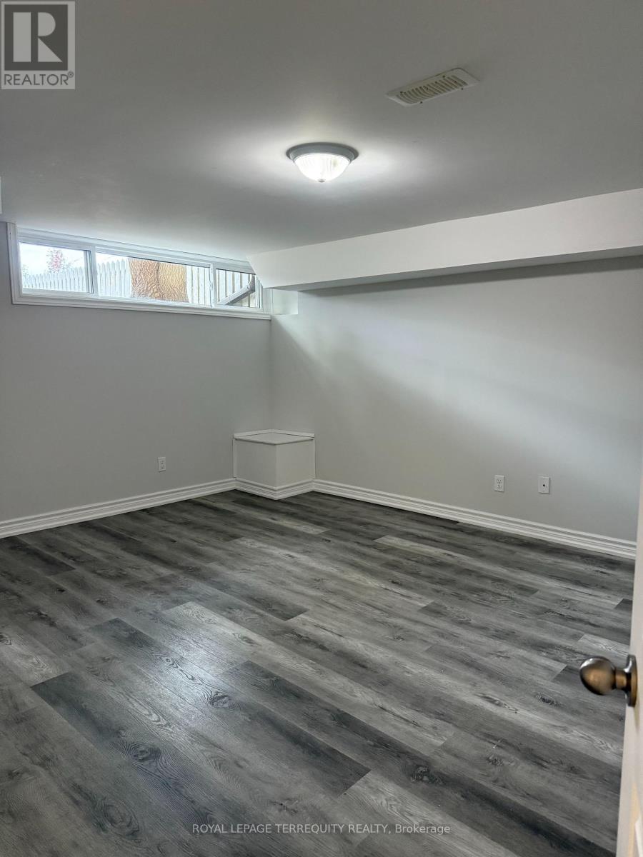 Bsmt - 311 Dovedale Drive, Whitby, Ontario  L1N 1Z8 - Photo 9 - E12523620