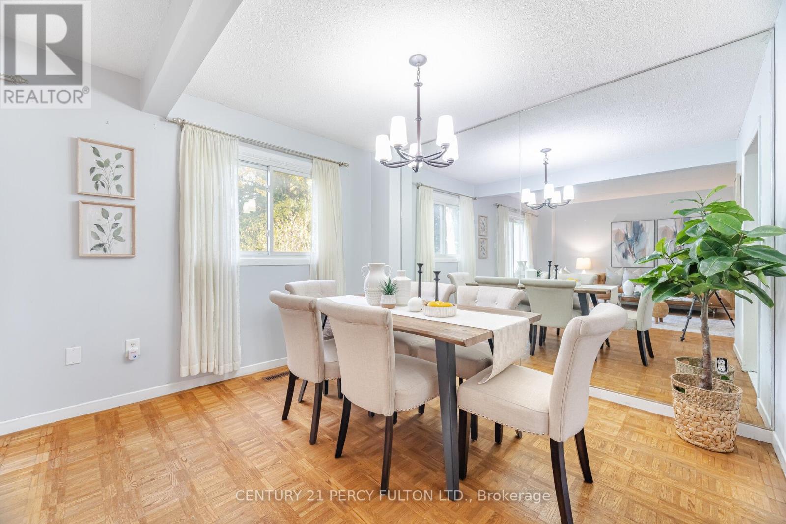 37 Ambercroft Boulevard, Toronto, Ontario  M1W 2Z6 - Photo 7 - E12523666