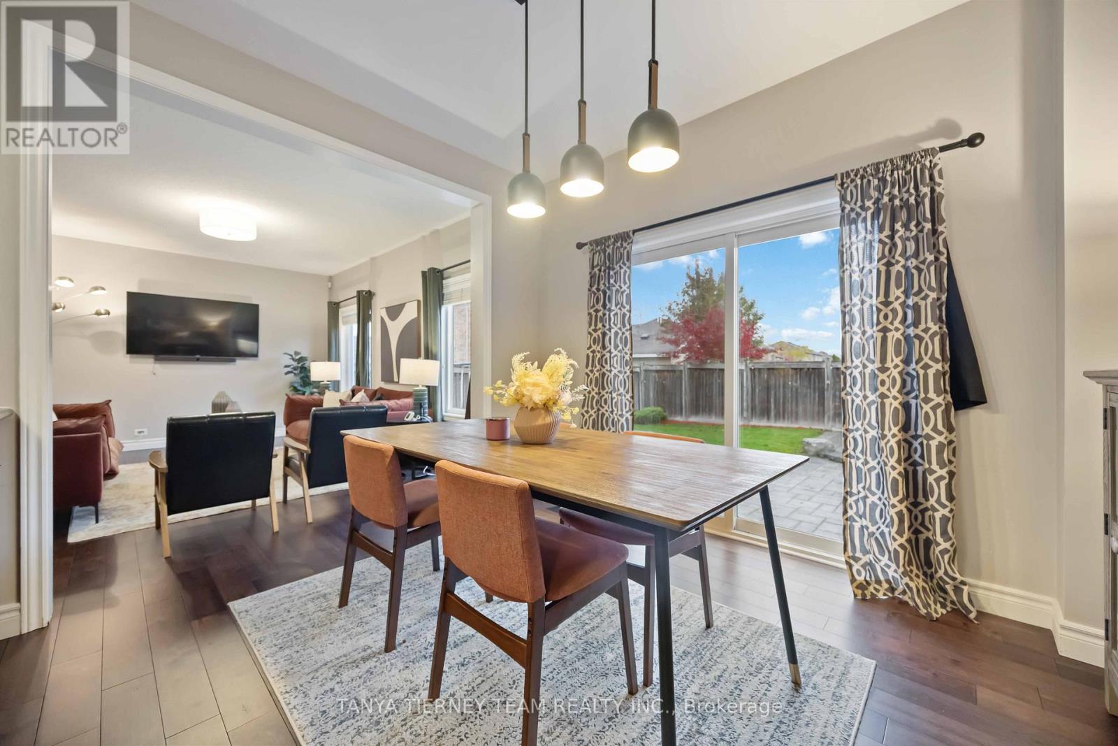 67 Florence Drive, Whitby, Ontario  L1R 0K3 - Photo 19 - E12523670