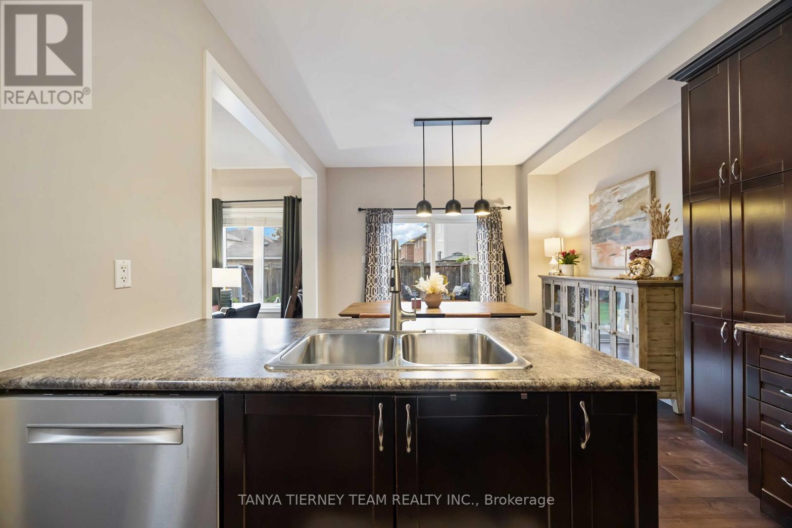 67 Florence Drive, Whitby, Ontario  L1R 0K3 - Photo 26 - E12523670