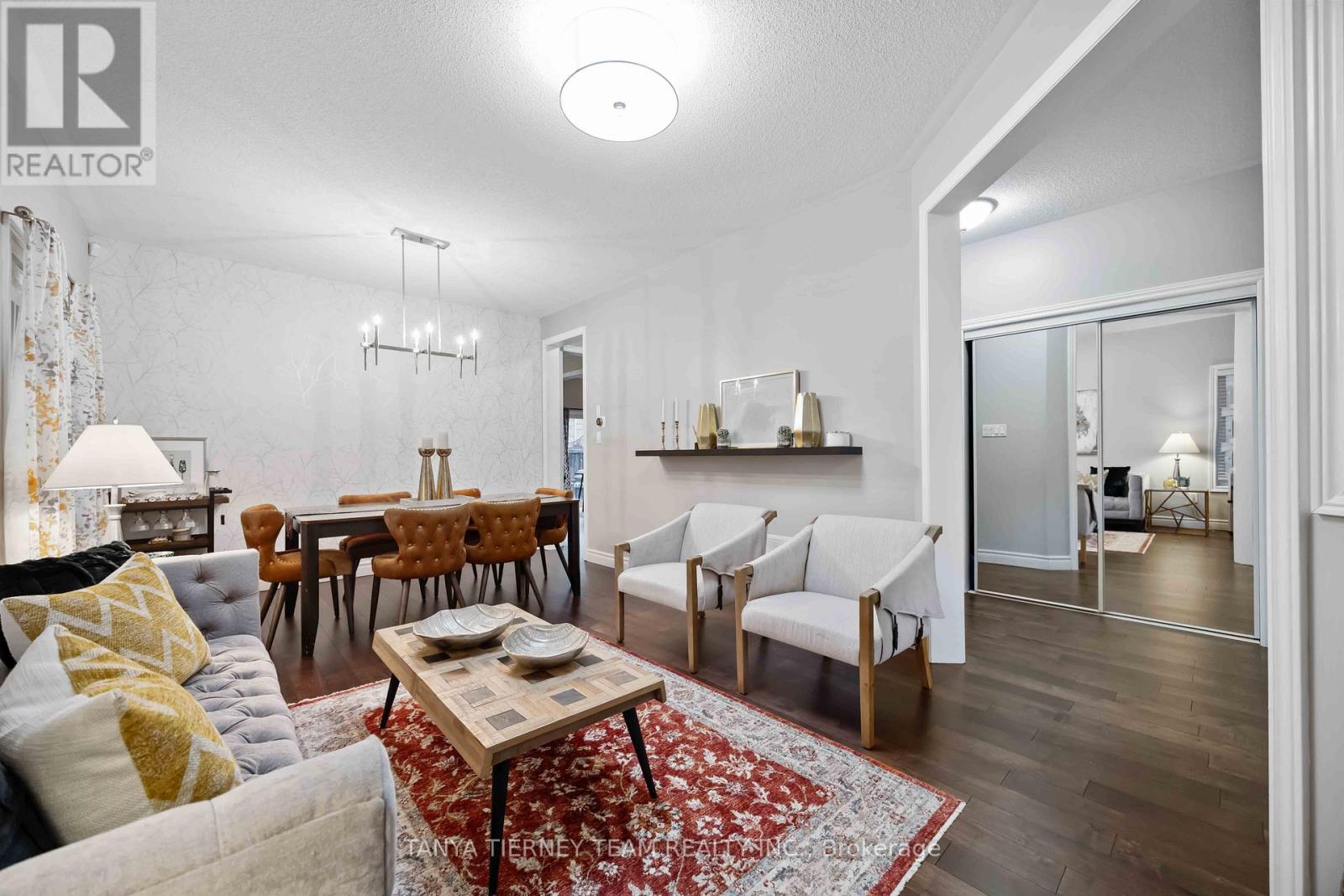 67 Florence Drive, Whitby, Ontario  L1R 0K3 - Photo 5 - E12523670