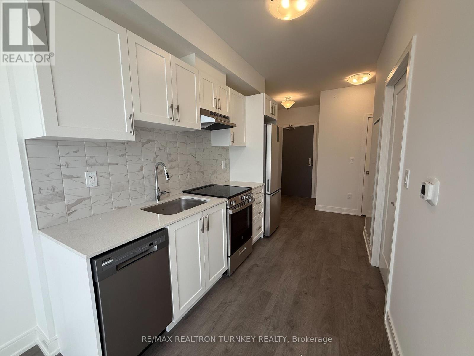 B206 - 715 Davis Drive, Newmarket, Ontario  L3Y 0J2 - Photo 7 - N12474512