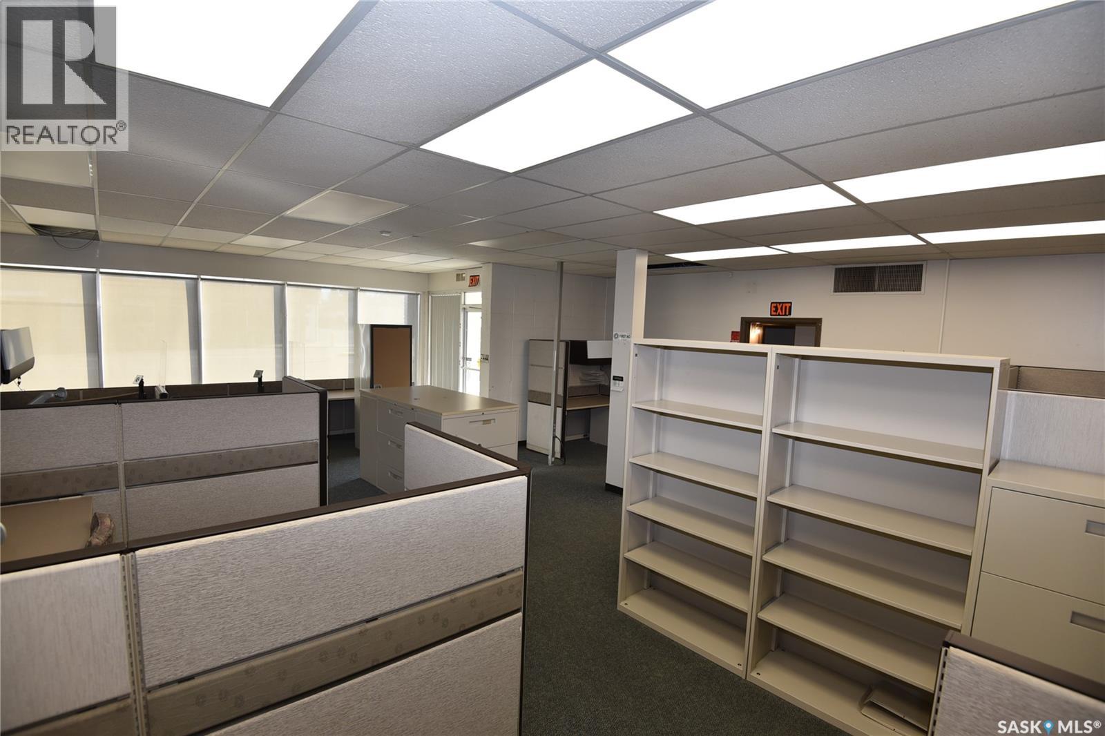 301 1st Avenue E, Nipawin, Saskatchewan  S0E 1E0 - Photo 8 - SK023684