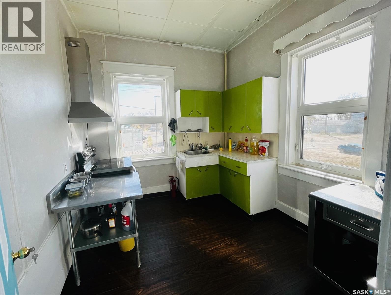 302 Main Street, Melville, Saskatchewan  S0A 2P0 - Photo 19 - SK023604