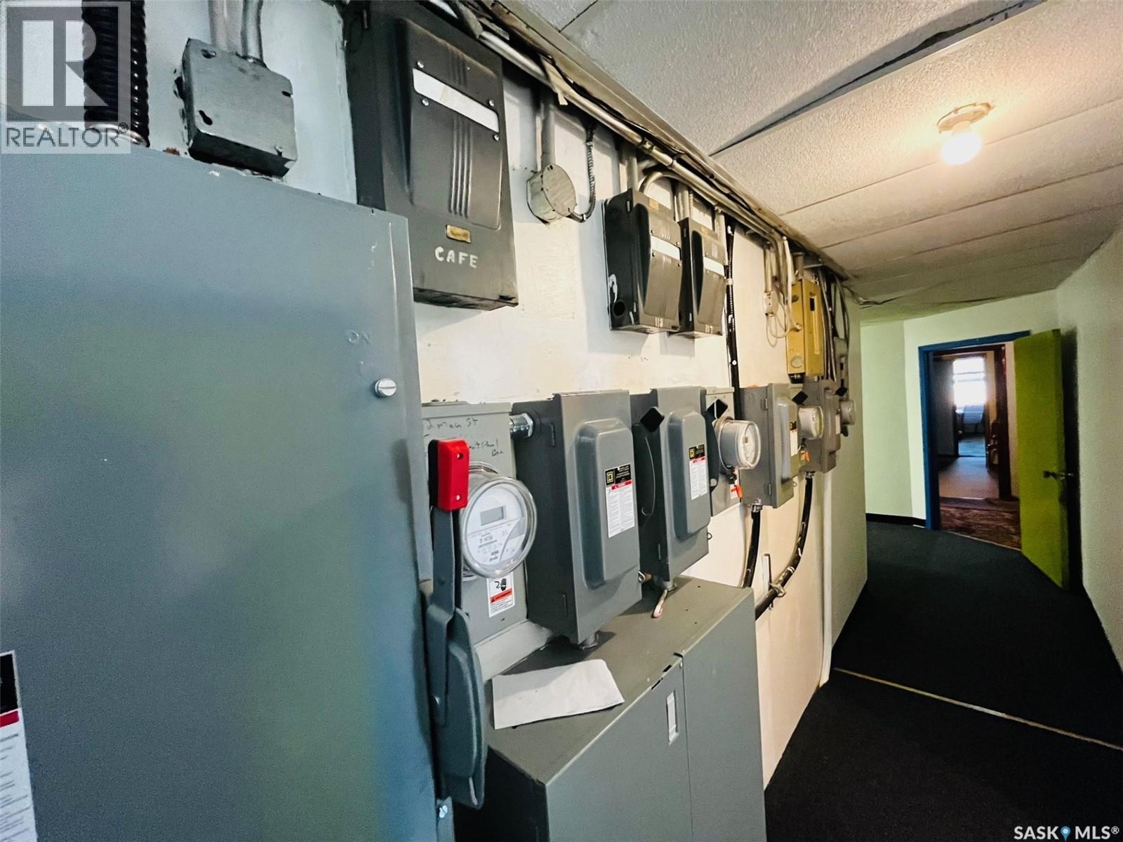 302 Main Street, Melville, Saskatchewan  S0A 2P0 - Photo 28 - SK023604