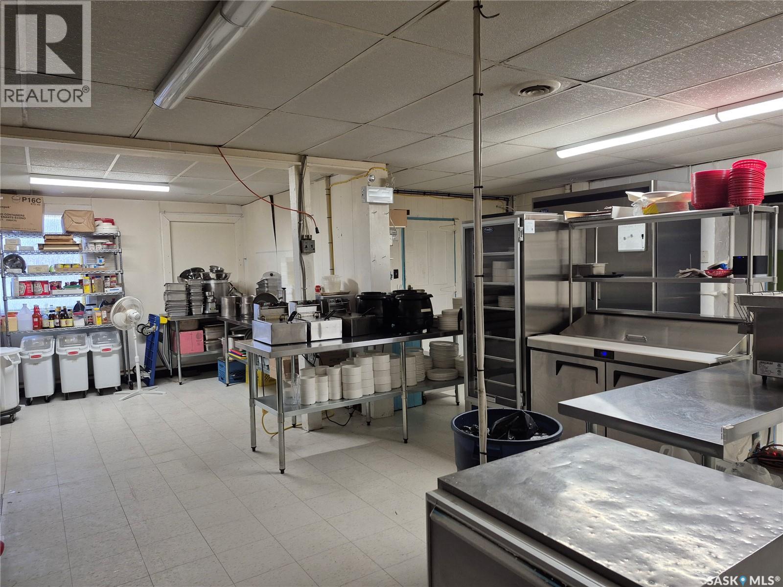 302 Main Street, Melville, Saskatchewan  S0A 2P0 - Photo 9 - SK023604