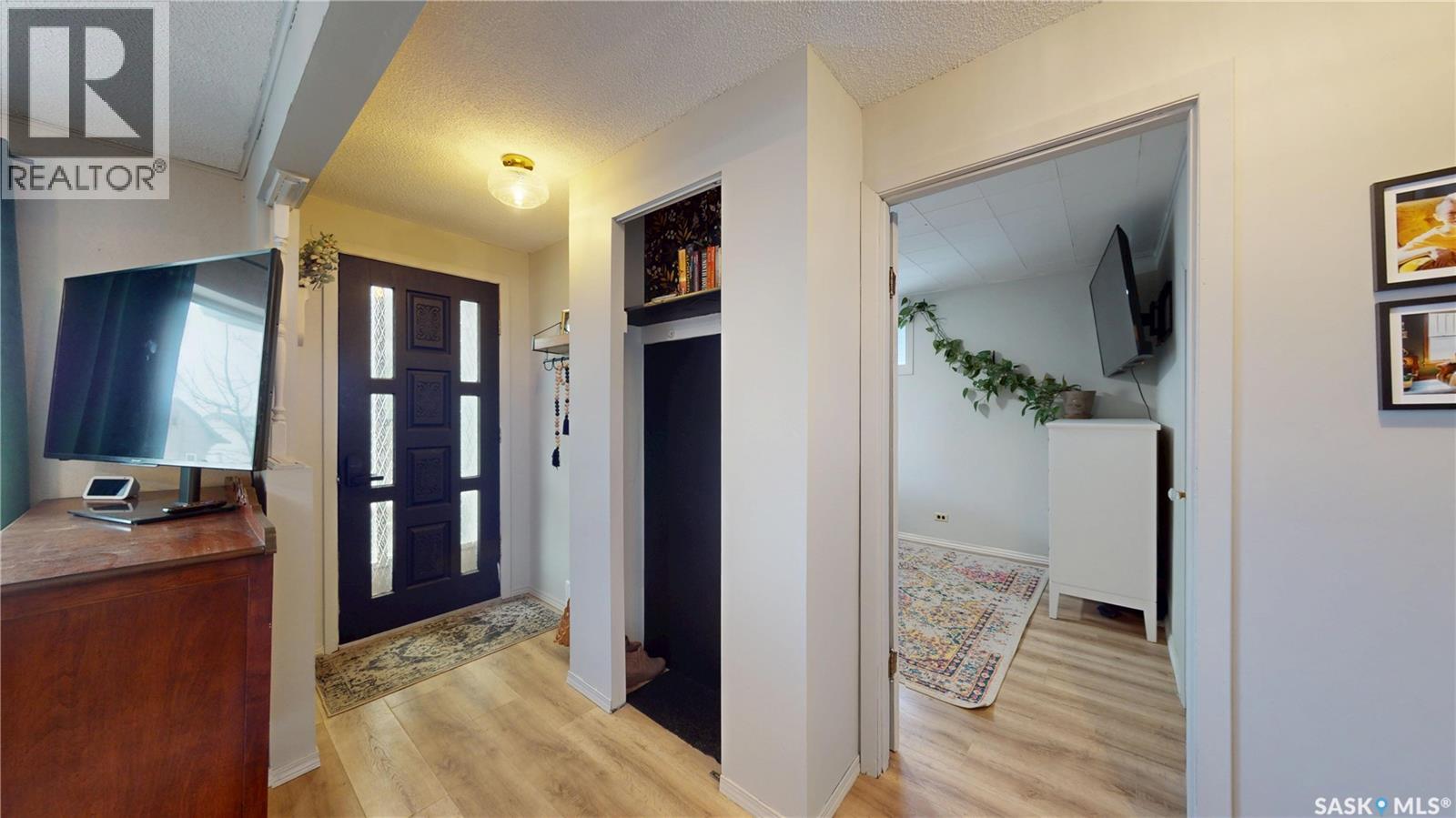 105 Railway Avenue, Wawota, Saskatchewan  S0G 5A0 - Photo 16 - SK022518